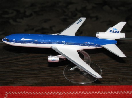 model klm2.jpg