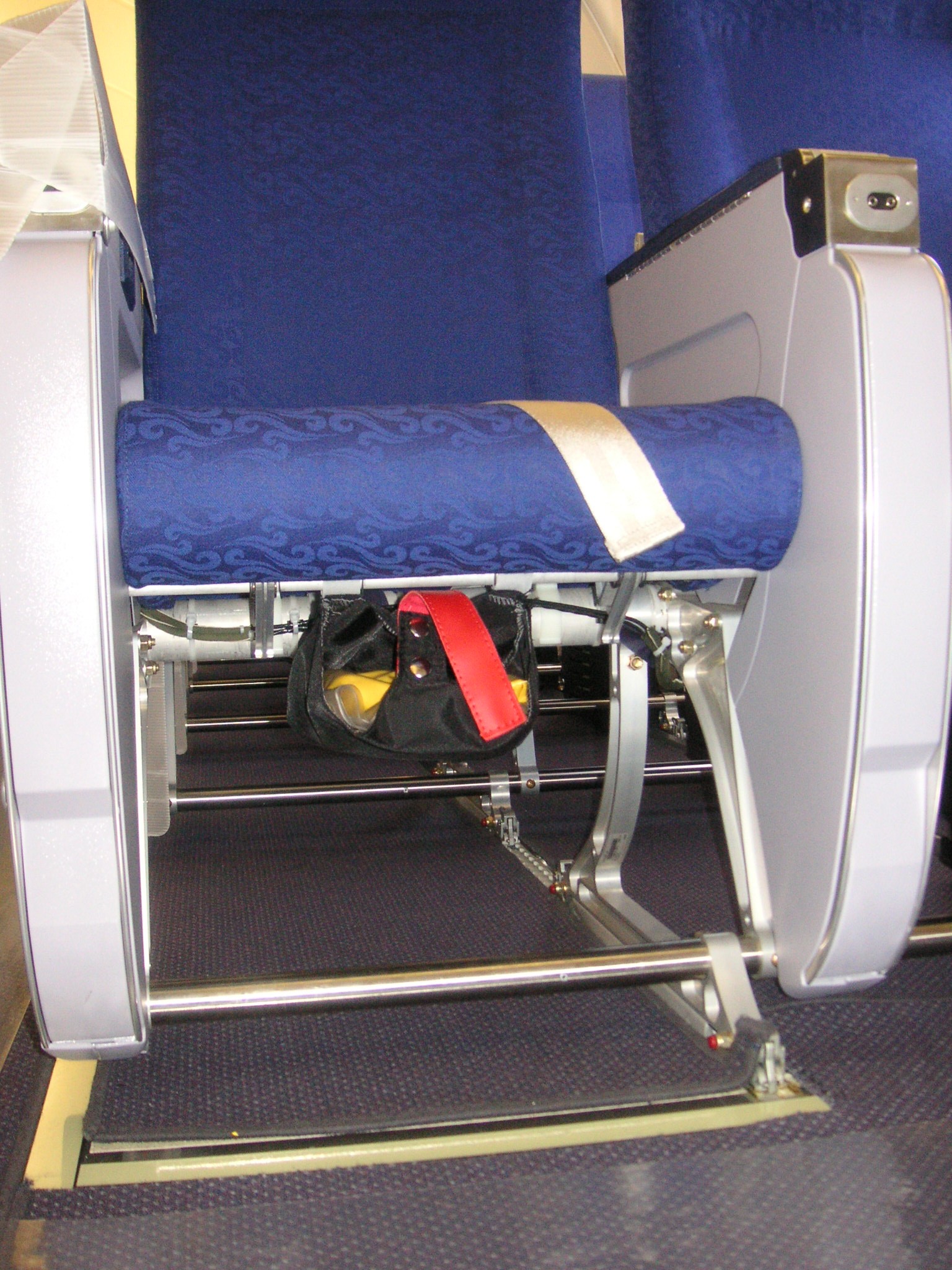 CCA02 Life Vest below seat.JPG